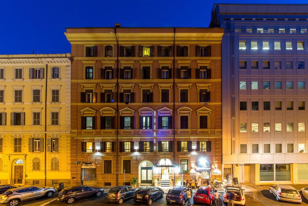 Hotel Dei Mille Roma Exterior foto
